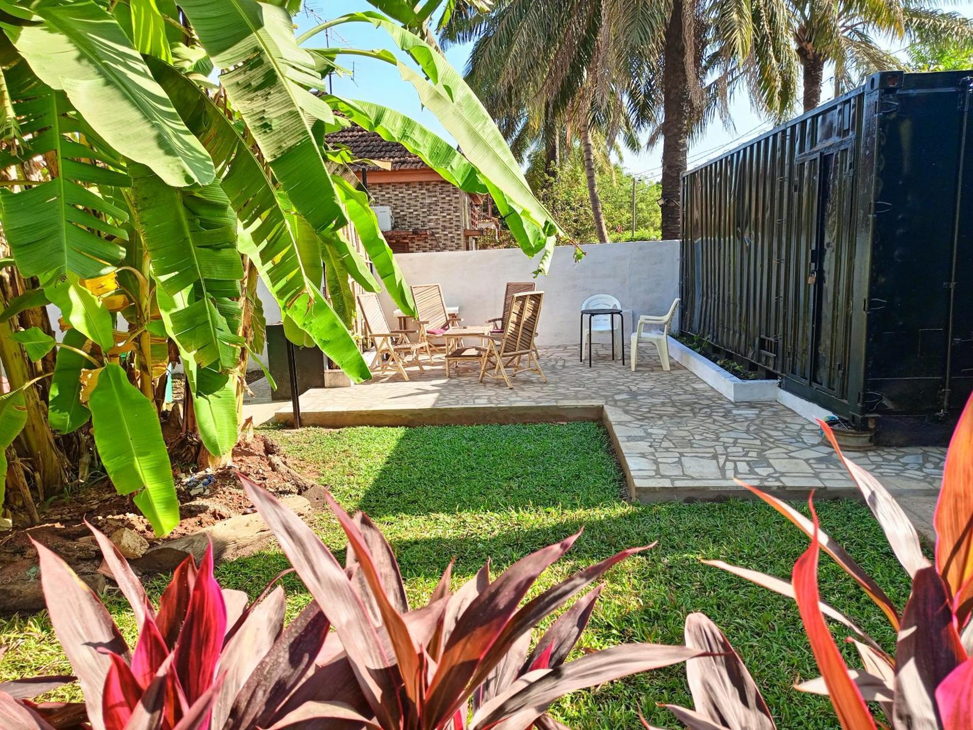 Casa Cacheu Homestay Guest House Bissau Extérieur photo