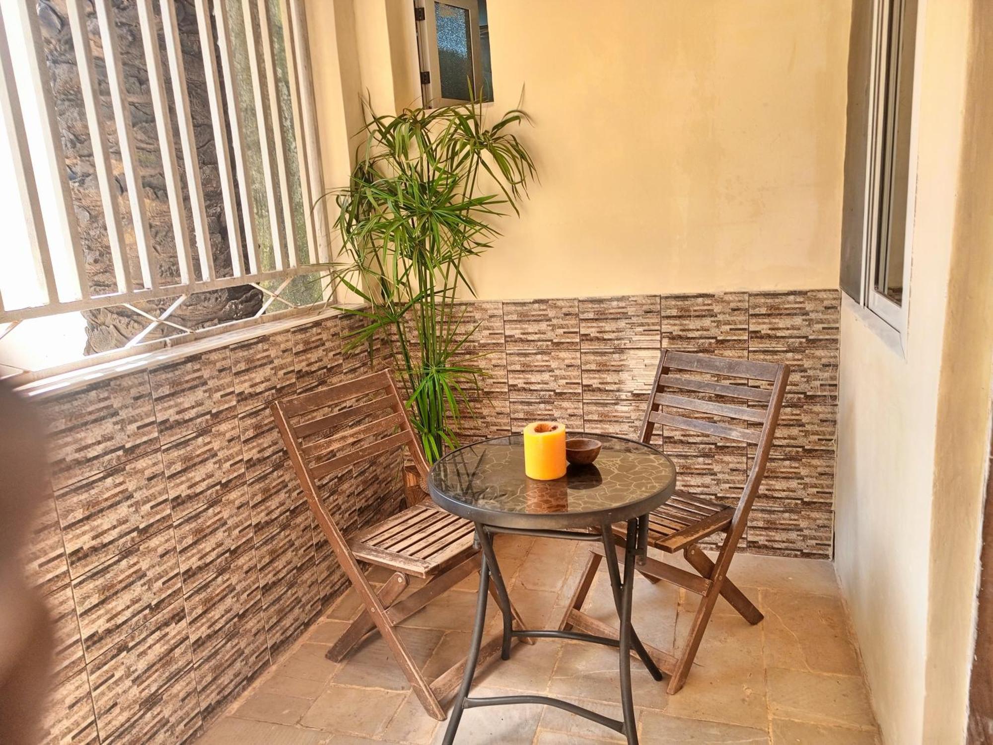 Casa Cacheu Homestay Guest House Bissau Extérieur photo