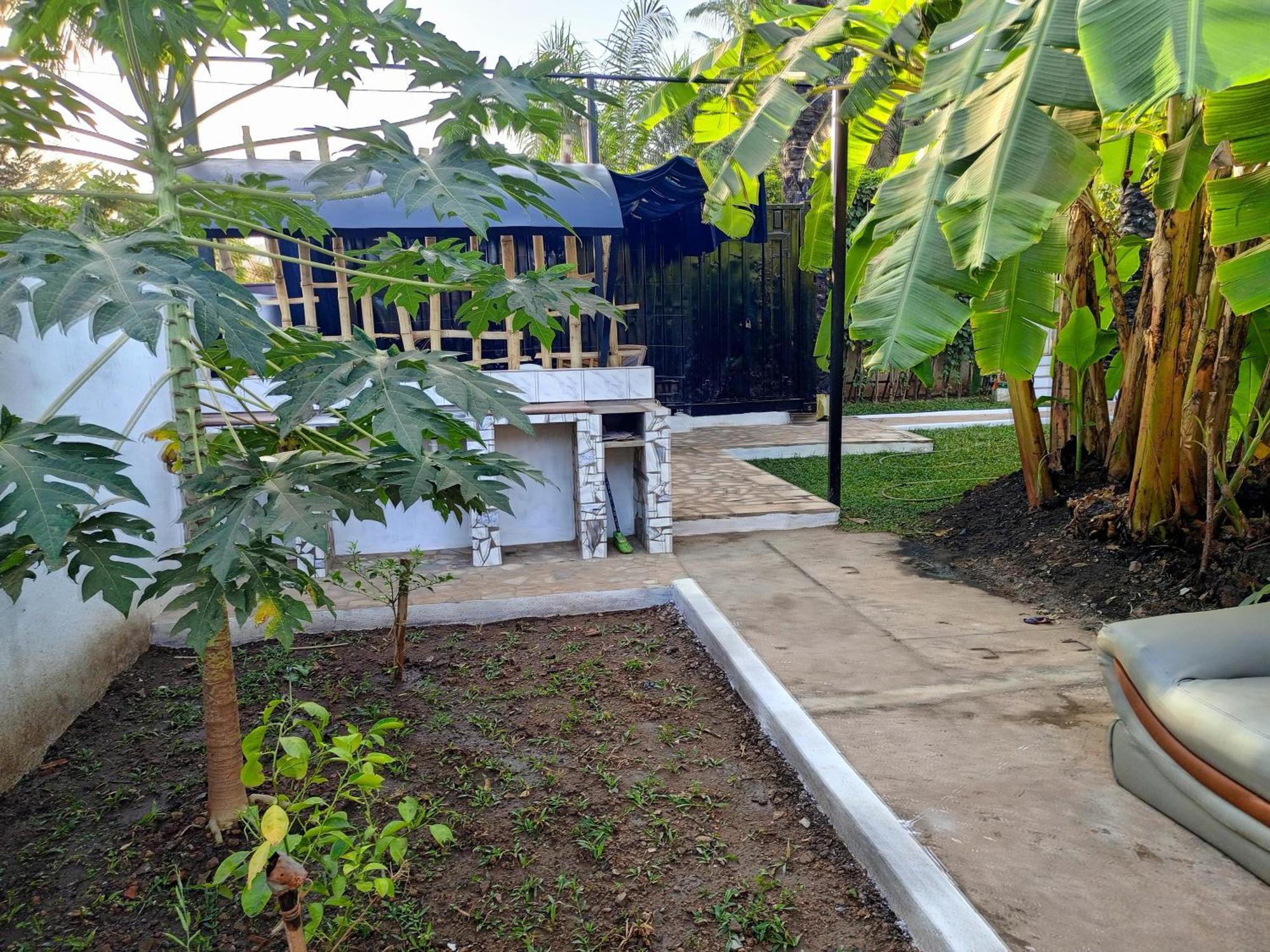Casa Cacheu Homestay Guest House Bissau Extérieur photo